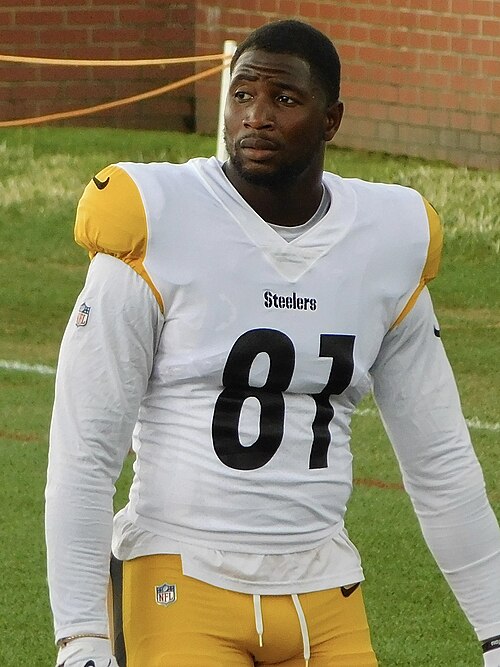 Jonnu Smith